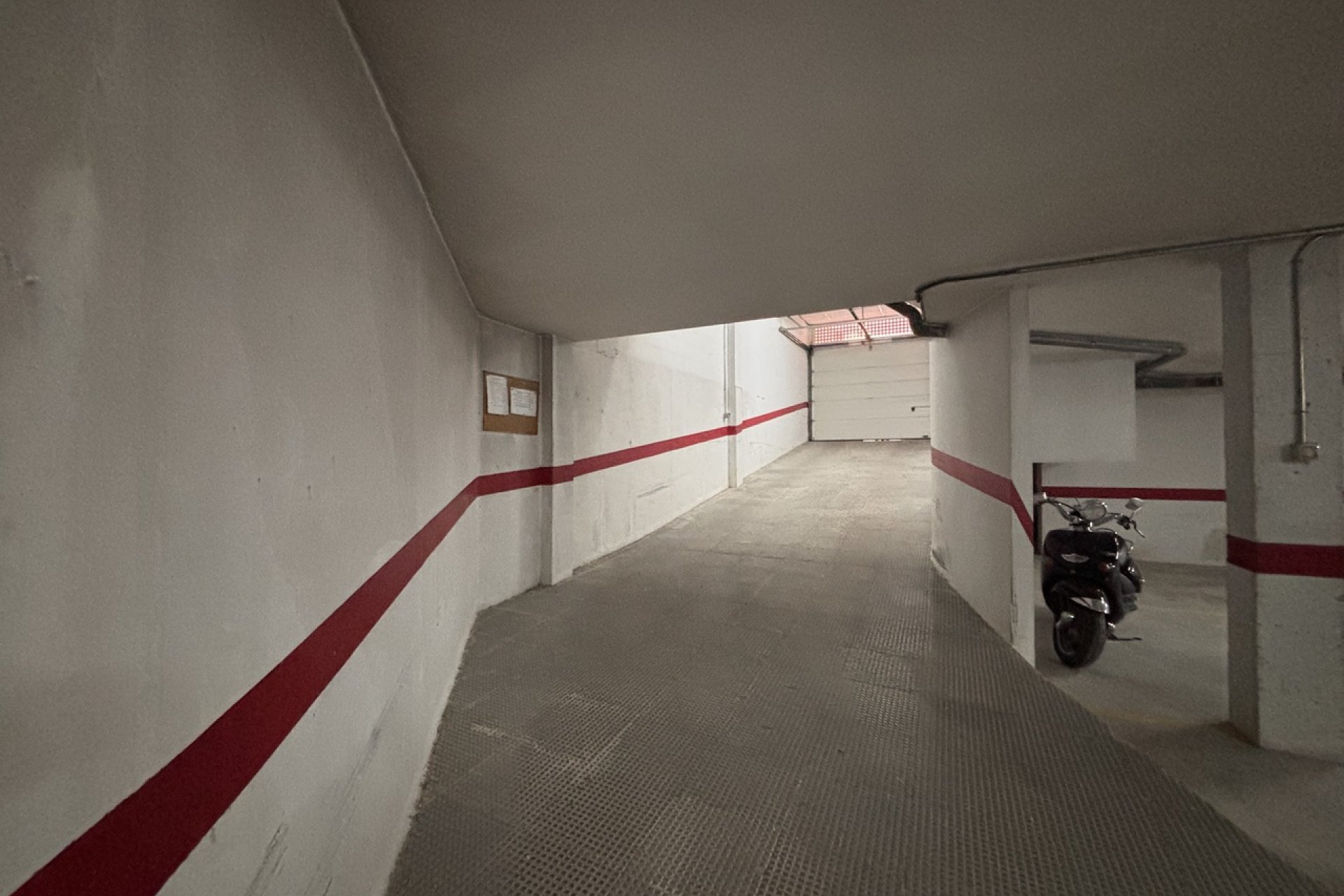 Resale - Apartment - Lo Pagan