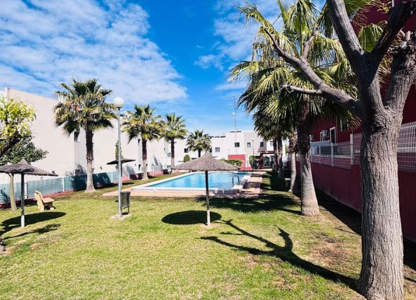 Resale - Apartment - Los Altos - Dream Hills - Dream Hills 2