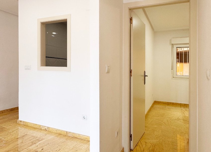Resale - Apartment - Orihuela Costa - Agua Marina