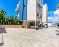 Resale - Apartment - Orihuela Costa - Aguamarina