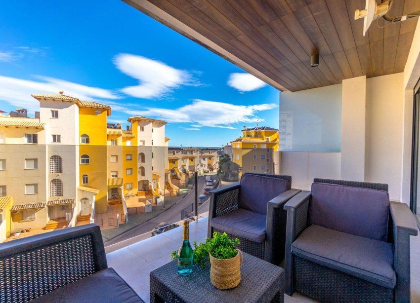 Resale - Apartment - Orihuela Costa - Altos de Campoamor