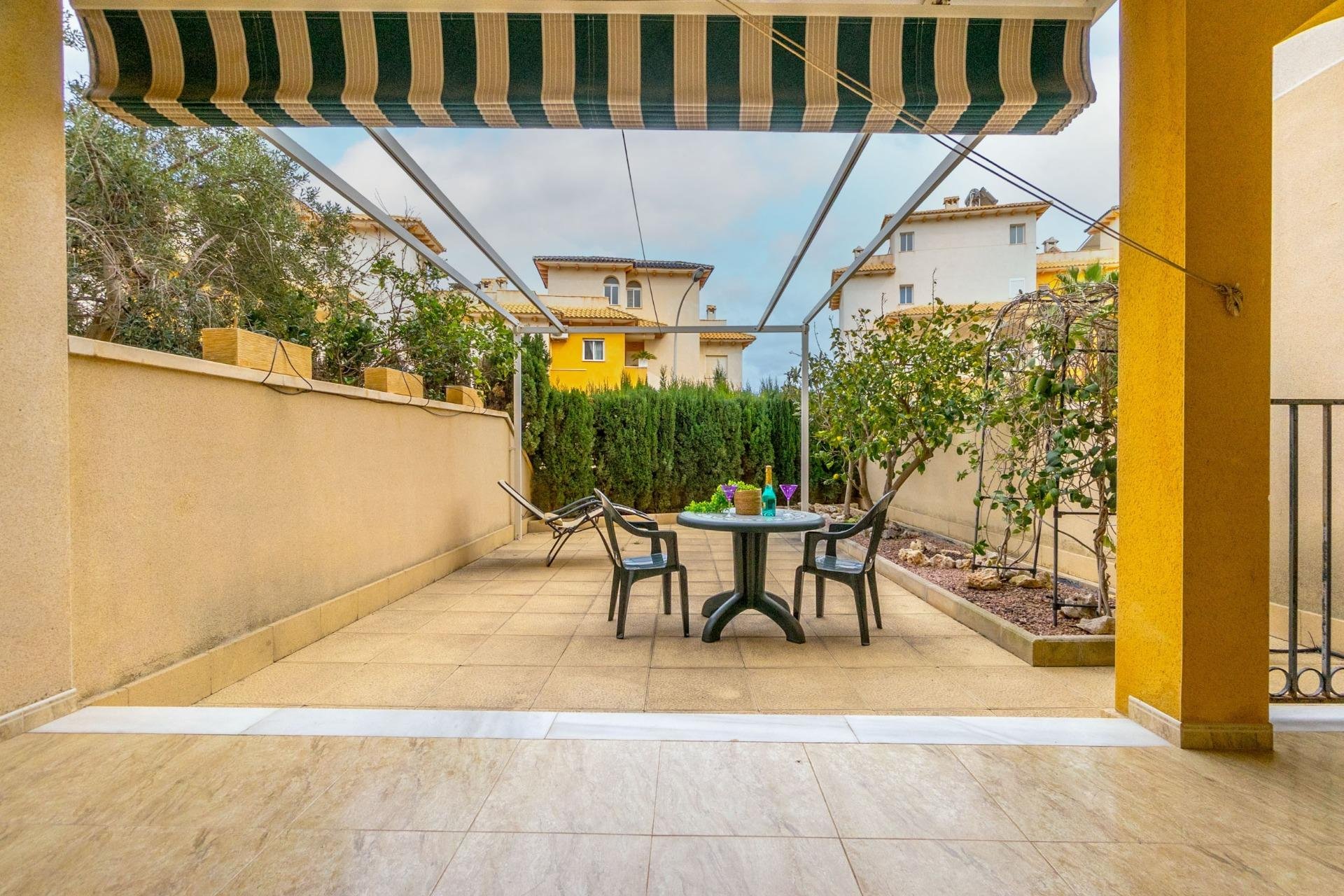 Resale - Apartment - Orihuela Costa - Altos de Campoamor