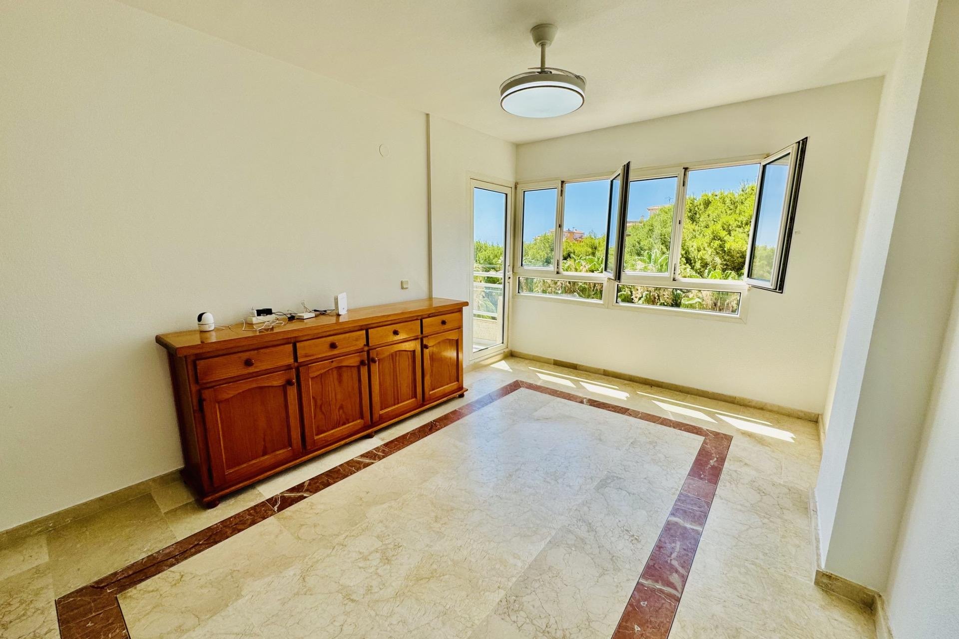 Resale - Apartment - Orihuela Costa - Altos de Campoamor