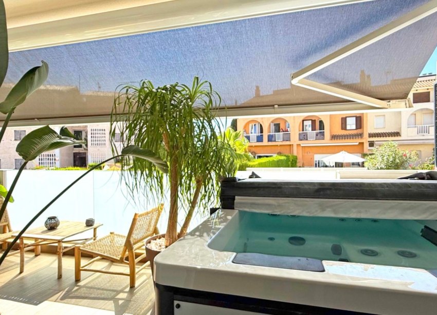 Resale - Apartment - Orihuela Costa - Cabo de Palos