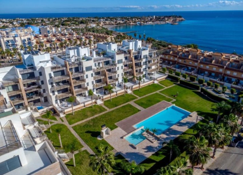 Resale - Apartment - Orihuela Costa - Cabo Roig