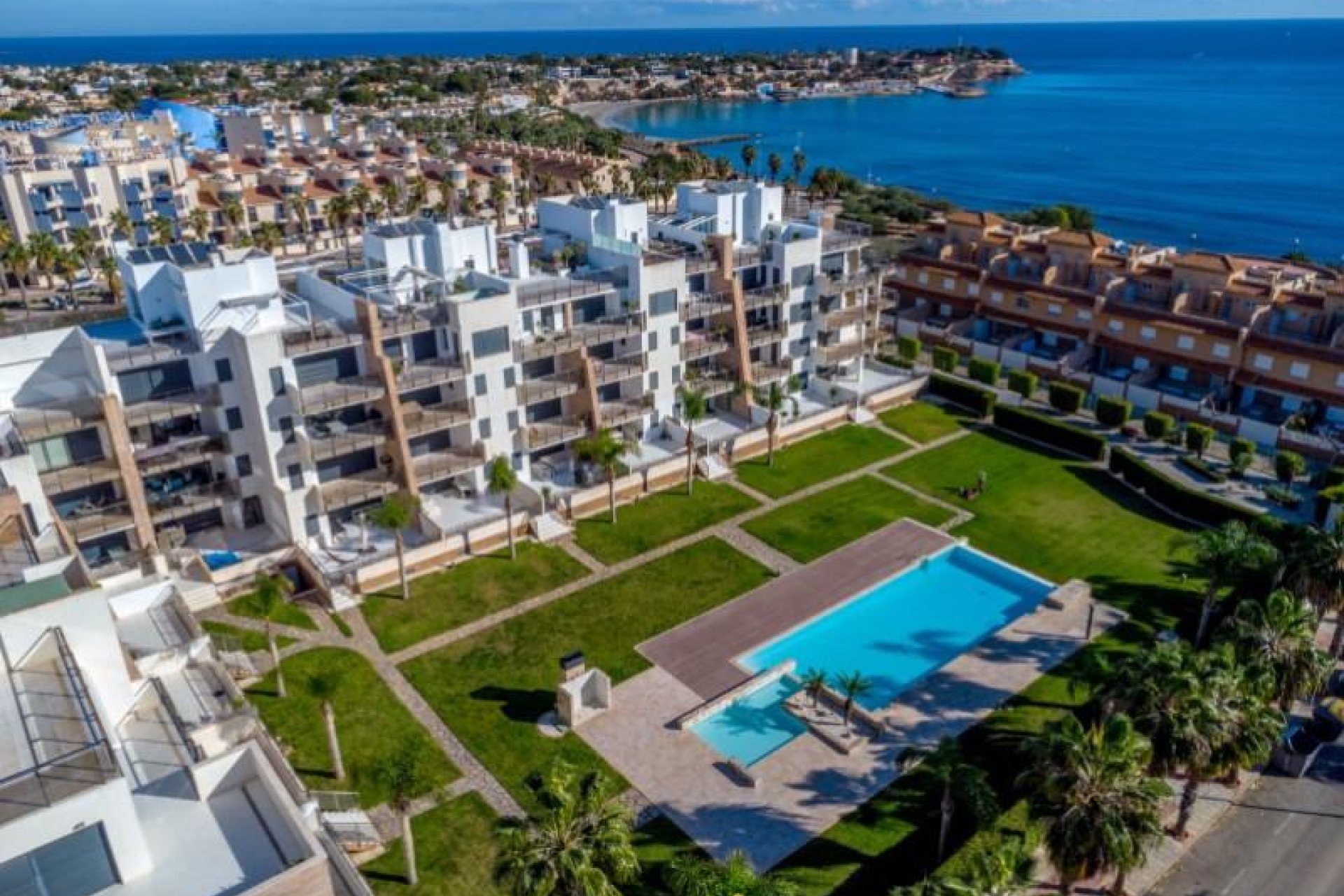 Resale - Apartment - Orihuela Costa - Cabo Roig