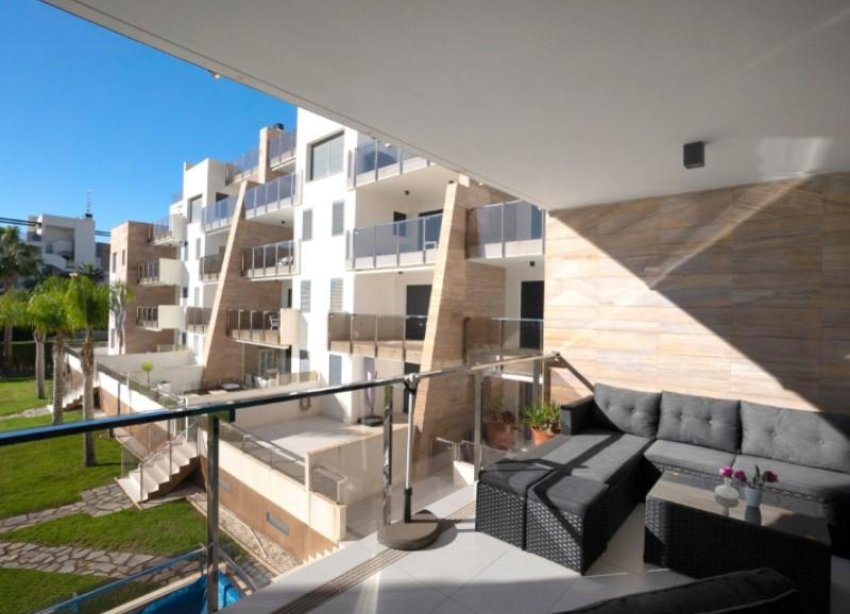 Resale - Apartment - Orihuela Costa - Cabo Roig