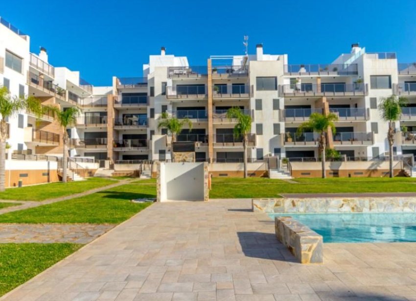 Resale - Apartment - Orihuela Costa - Cabo Roig