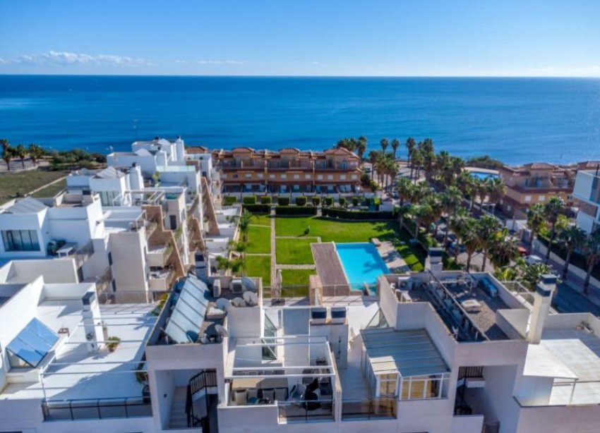 Resale - Apartment - Orihuela Costa - Cabo Roig