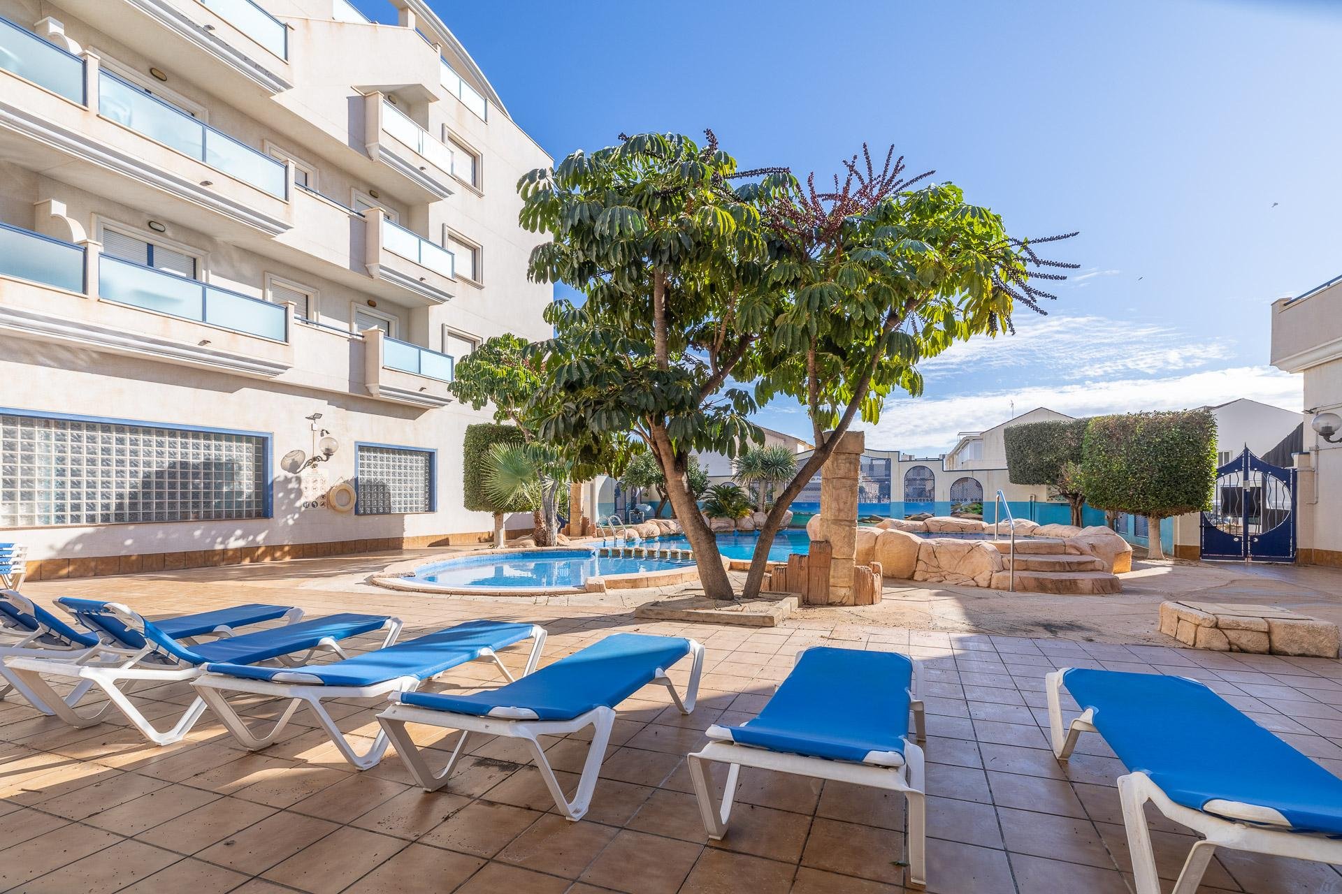 Resale - Apartment - Orihuela Costa - Cabo Roig