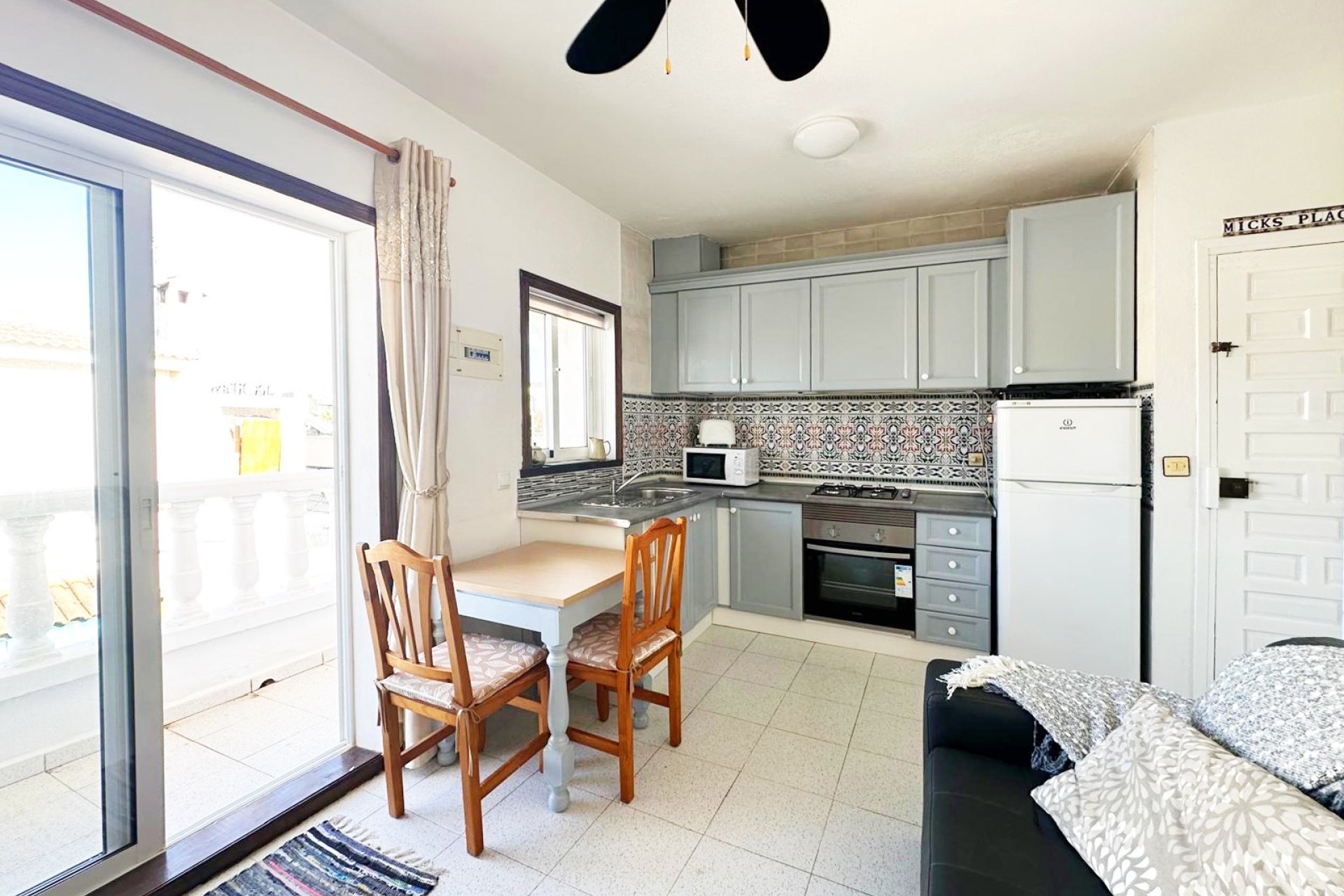 Resale - Apartment - Orihuela Costa - Cabo Roig