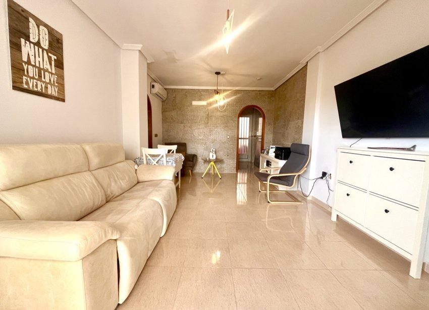 Resale - Apartment - Orihuela Costa - Cabo Roig