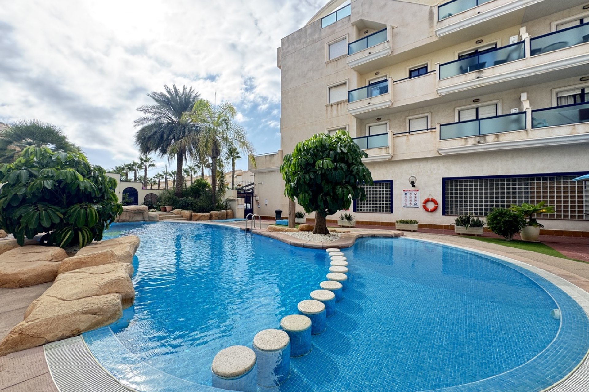 Resale - Apartment - Orihuela Costa - Cabo Roig