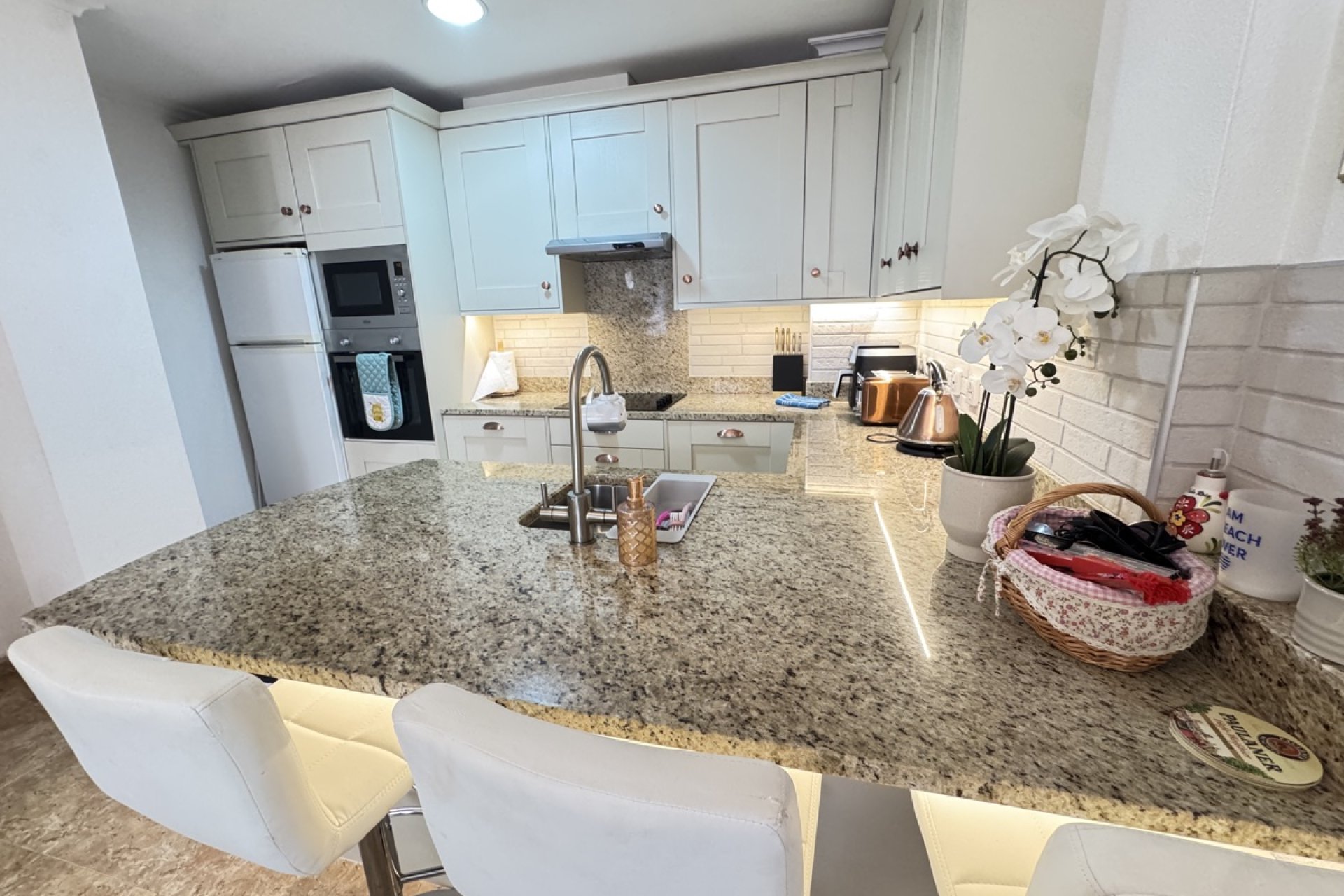 Resale - Apartment - Orihuela Costa - Cabo Roig