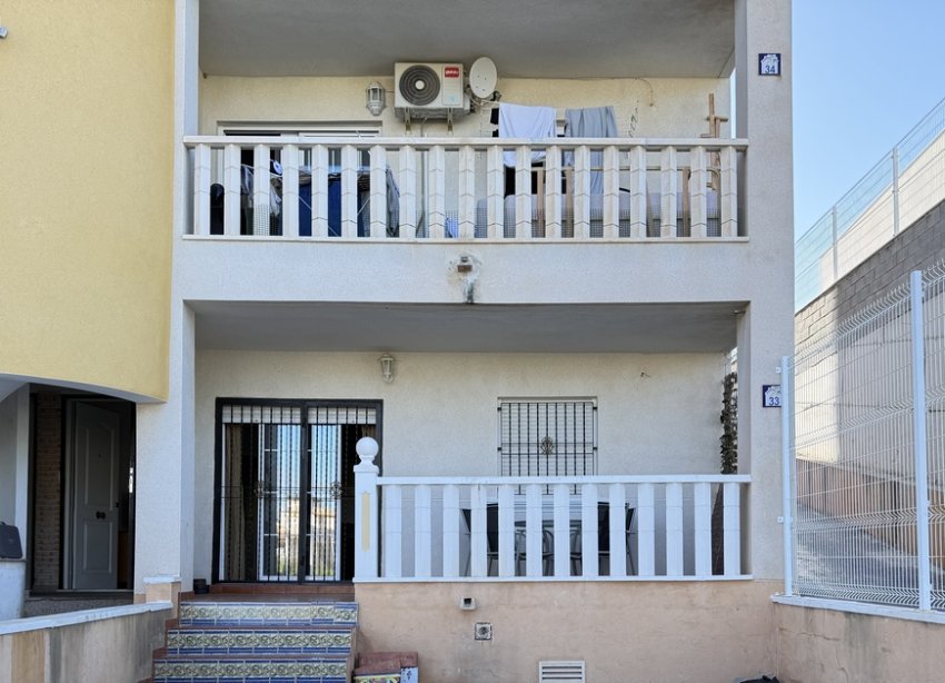 Resale - Apartment - Orihuela Costa - Cabo Roig