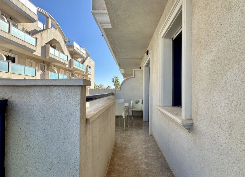 Resale - Apartment - Orihuela Costa - Cabo Roig
