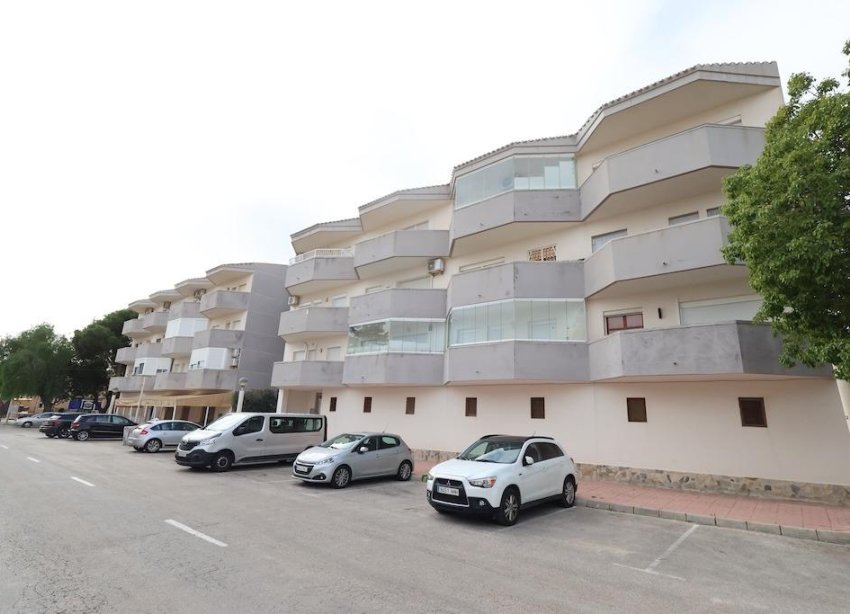 Resale - Apartment - Orihuela Costa - Cabo Roig