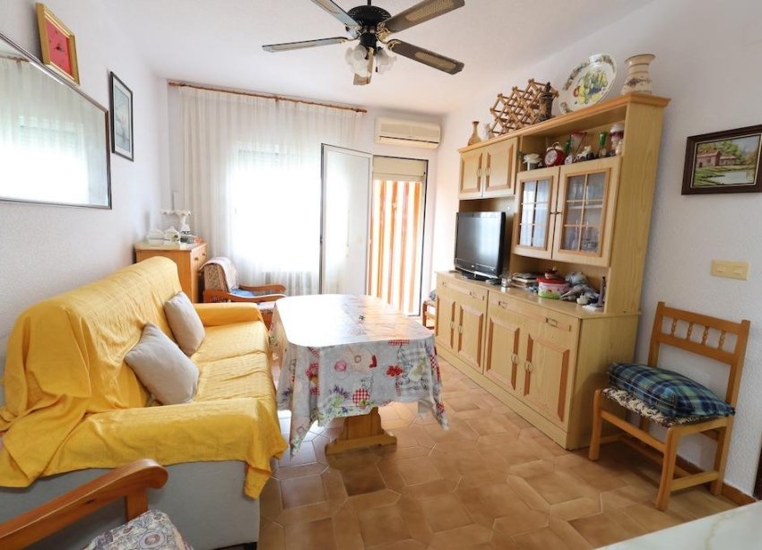 Resale - Apartment - Orihuela Costa - Cabo Roig