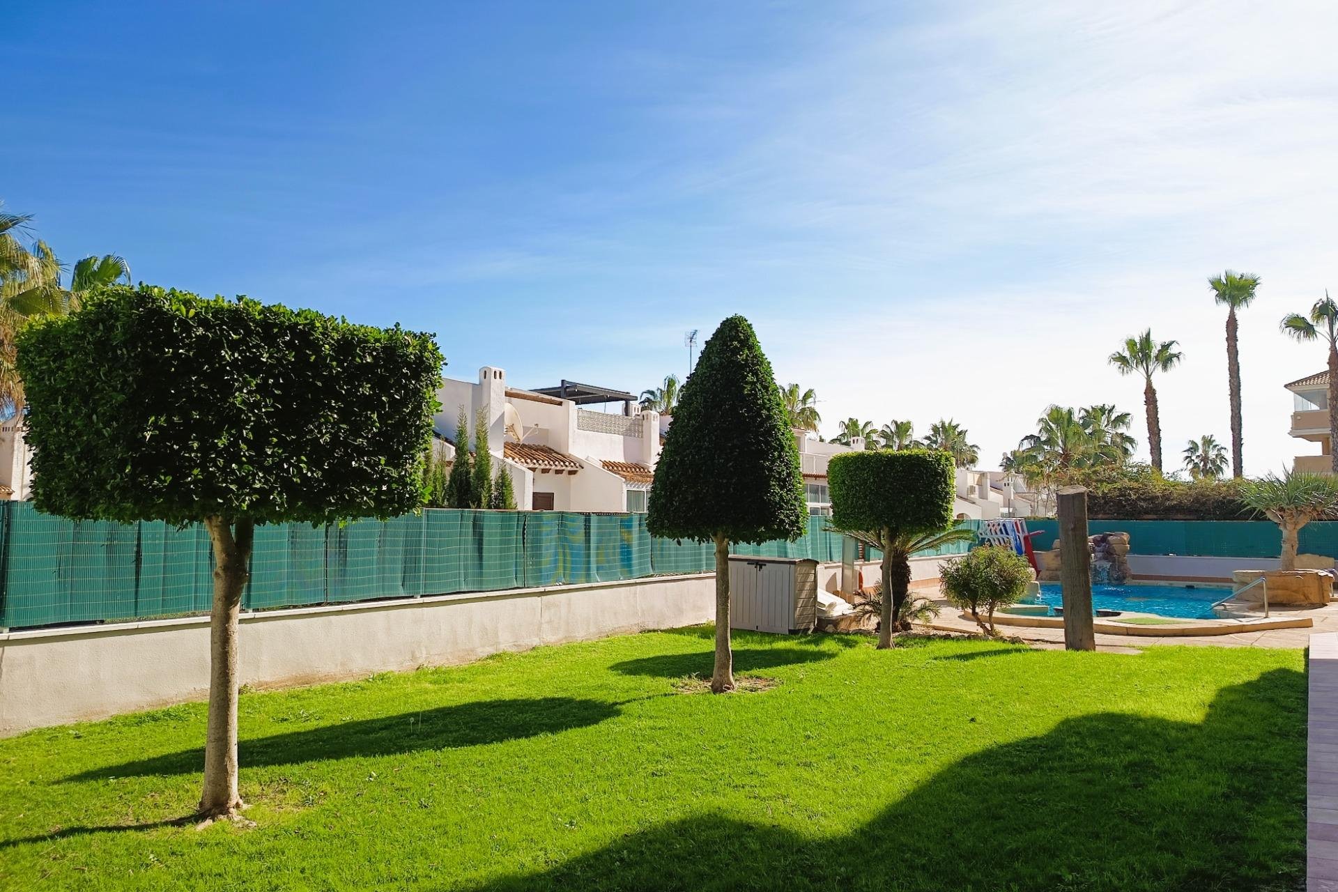 Resale - Apartment - Orihuela Costa - Cabo Roig