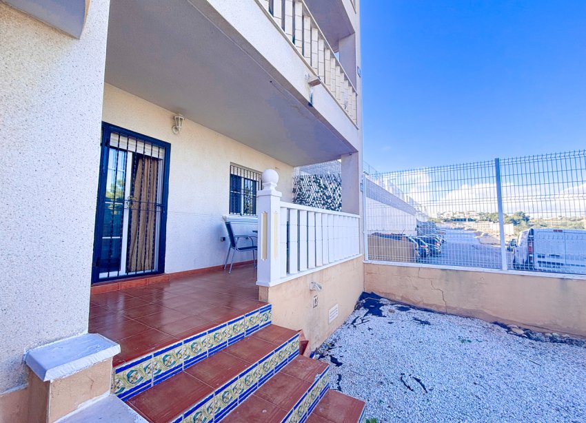Resale - Apartment - Orihuela Costa - Cabo Roig