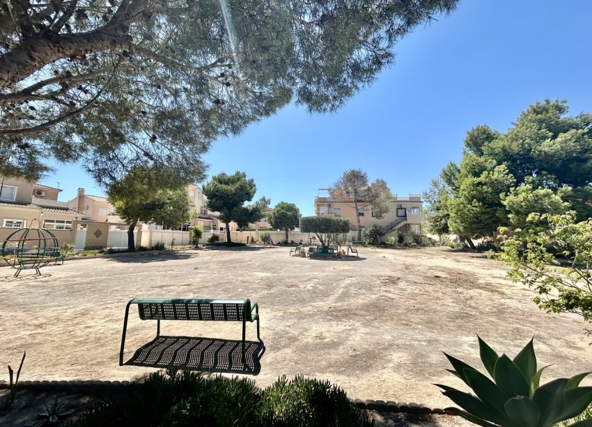 Resale - Apartment - Orihuela Costa - Cabo Roig