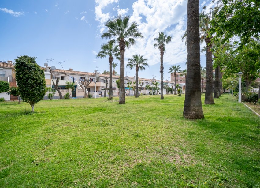 Resale - Apartment - Orihuela Costa - Cabo Roig