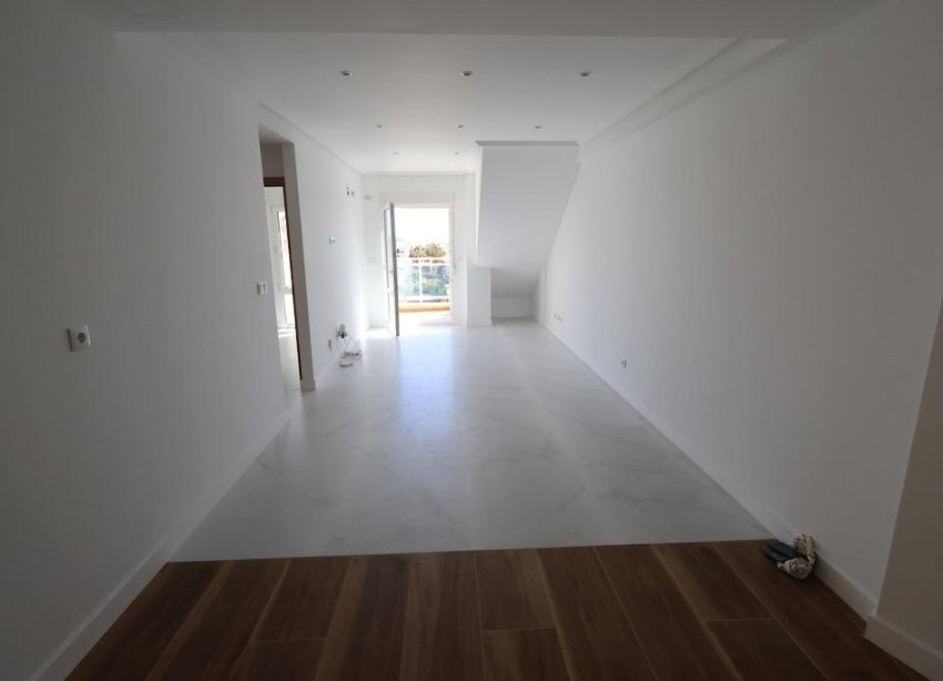 Resale - Apartment - Orihuela Costa - Cabo Roig