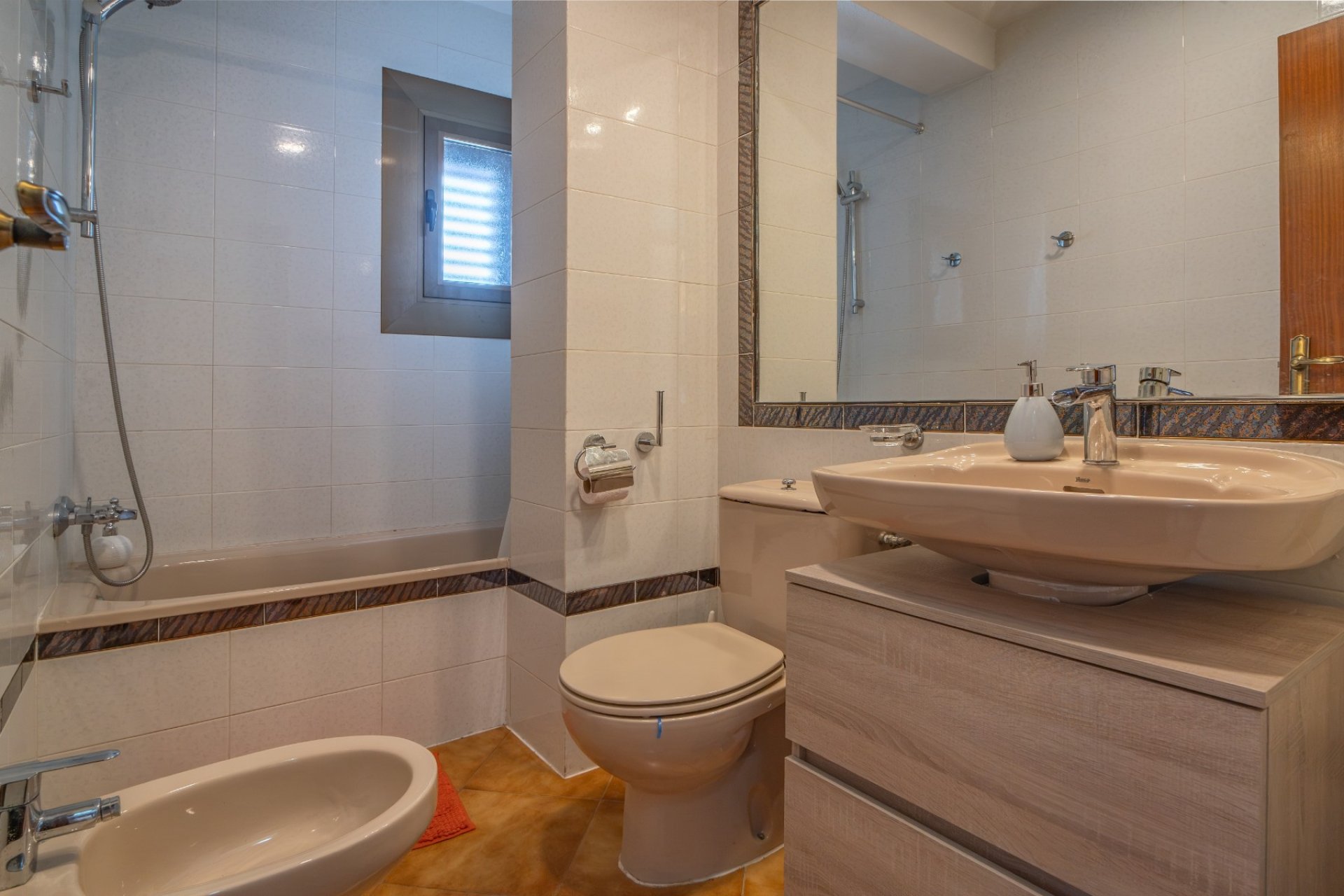 Resale - Apartment - Orihuela Costa - Cabo Roig