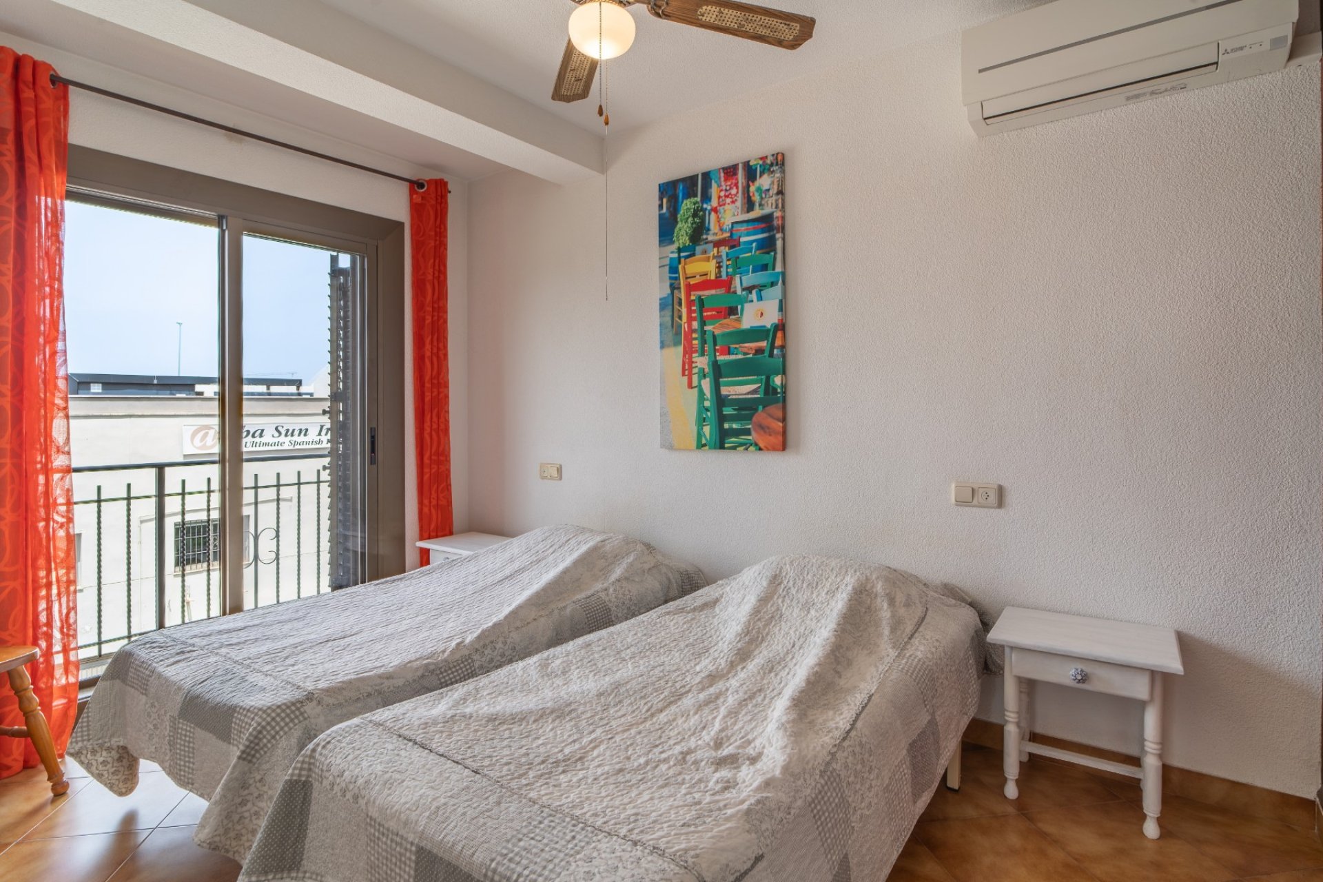 Resale - Apartment - Orihuela Costa - Cabo Roig