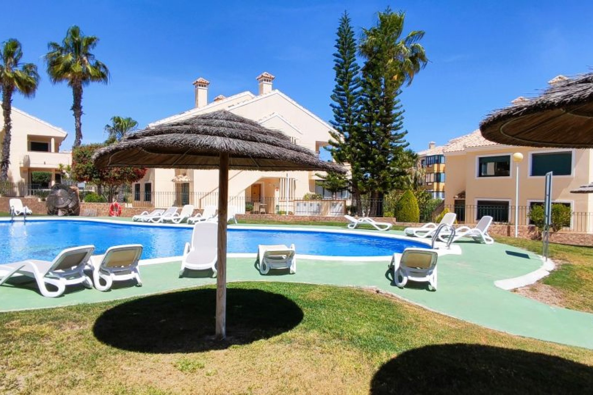 Resale - Apartment - Orihuela Costa - CAMPOAMOR GOLF