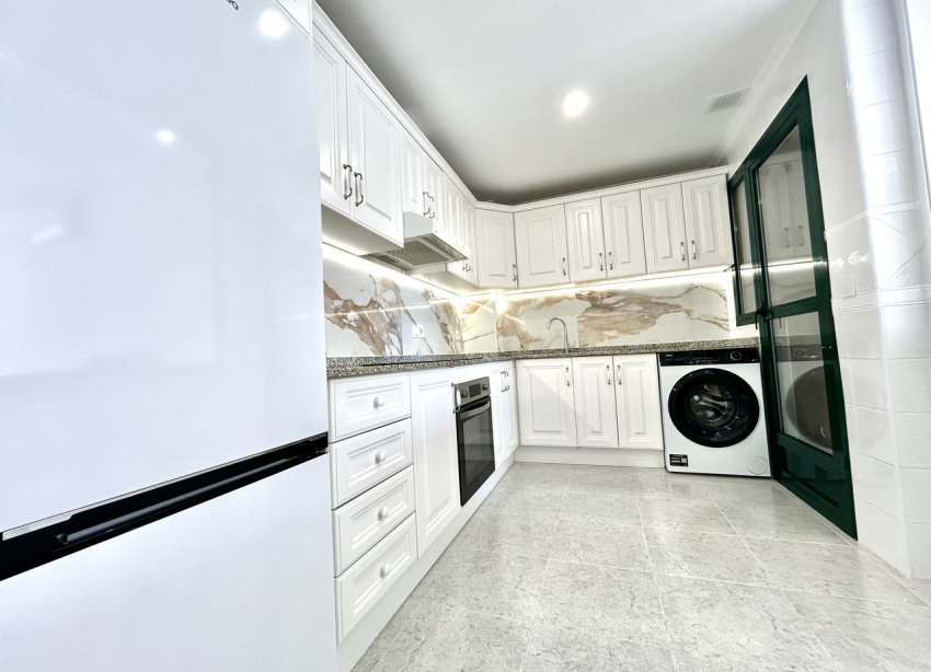 Resale - Apartment - Orihuela Costa - Campoamor R-5