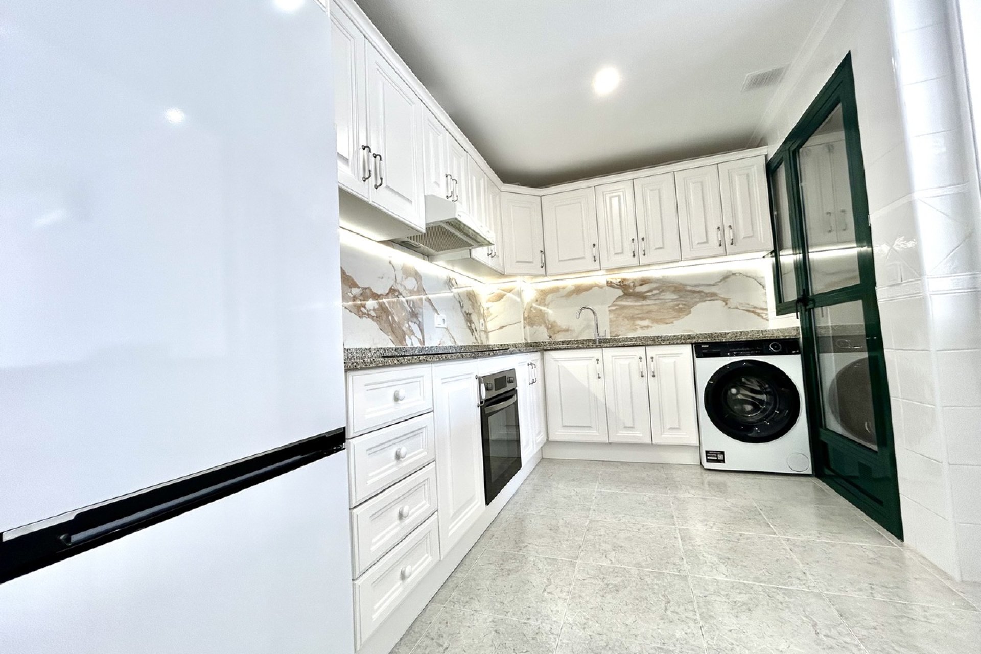 Resale - Apartment - Orihuela Costa - Campoamor R-5