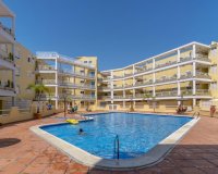 Resale - Apartment - Orihuela Costa - Campoamor