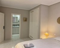 Resale - Apartment - Orihuela Costa - Campoamor