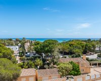 Resale - Apartment - Orihuela Costa - Campoamor