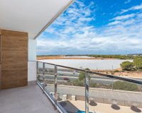 Resale - Apartment - Orihuela Costa - Campoamor