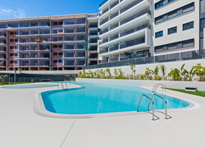 Resale - Apartment - Orihuela Costa - Campoamor