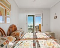 Resale - Apartment - Orihuela Costa - Campoamor