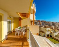 Resale - Apartment - Orihuela Costa - Campoamor