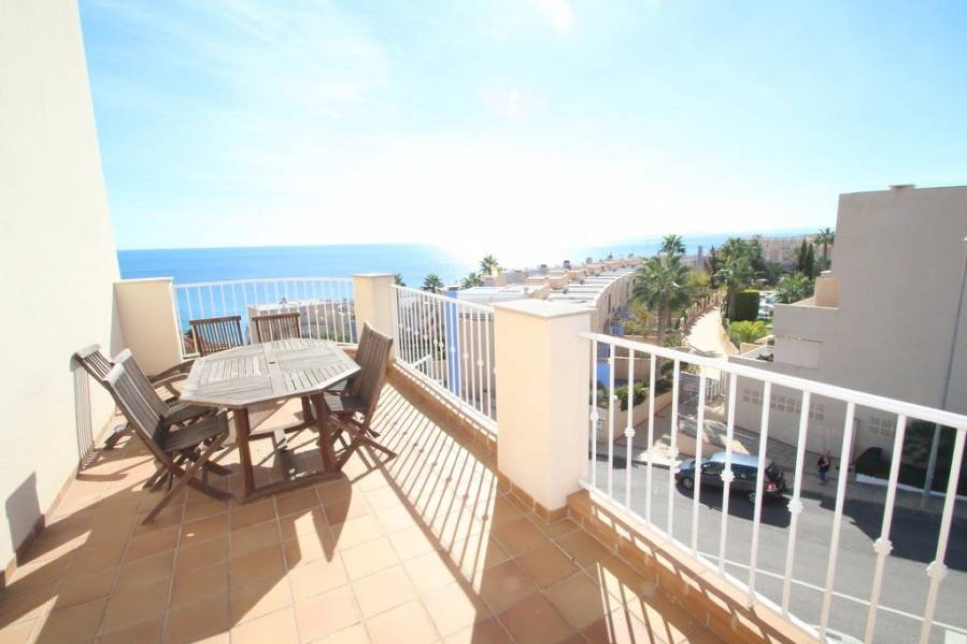 Resale - Apartment - Orihuela Costa - Campoamor