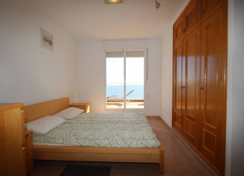 Resale - Apartment - Orihuela Costa - Campoamor