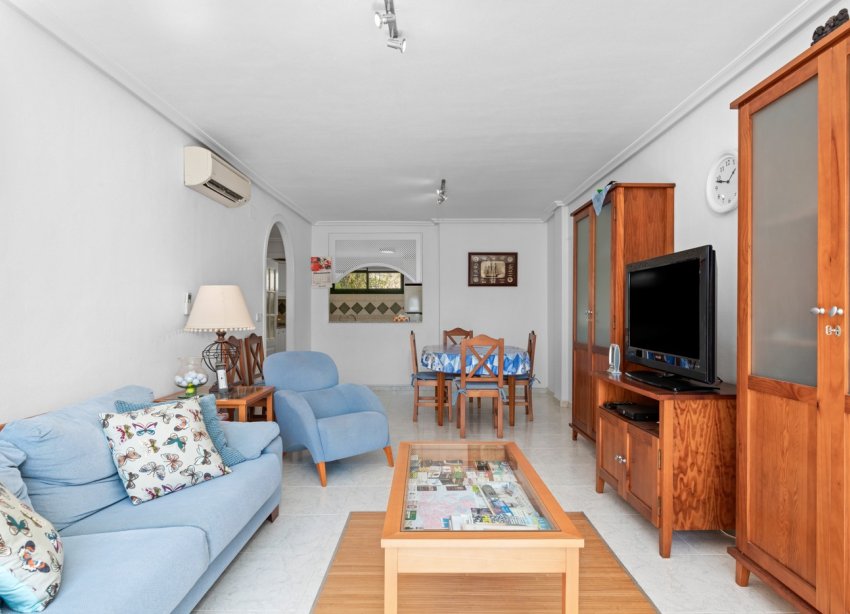 Resale - Apartment - Orihuela Costa - Campoamor