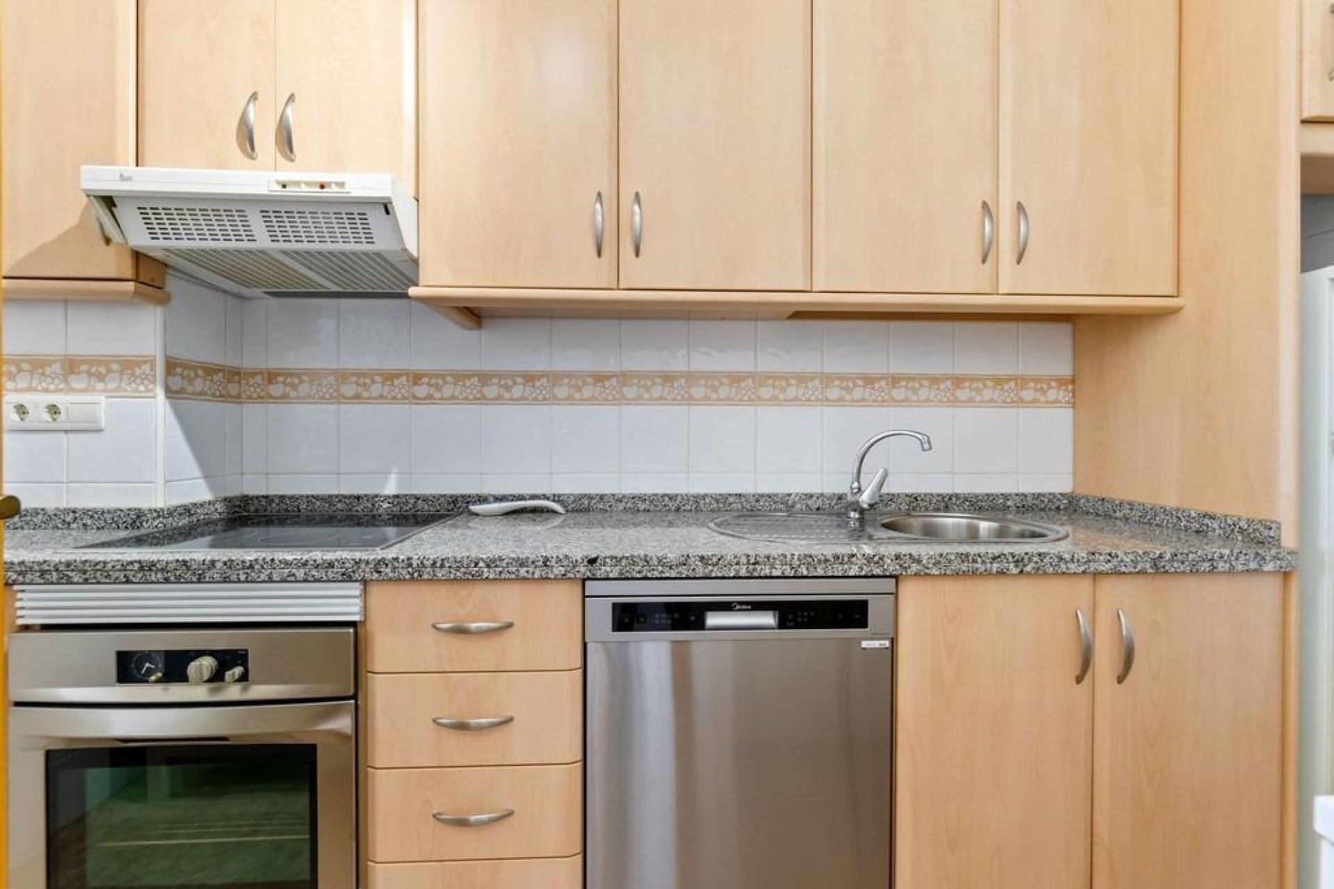 Resale - Apartment - Orihuela Costa - Campoamor