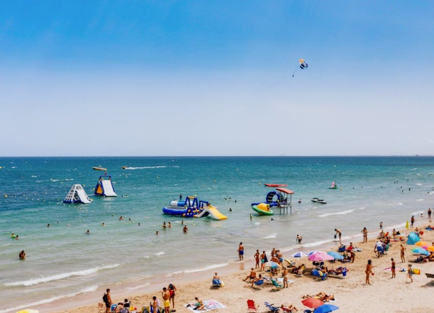 Resale - Apartment - Orihuela Costa - Campoamor