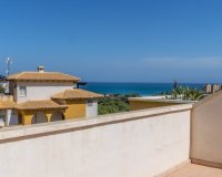 Resale - Apartment - Orihuela Costa - Campoamor