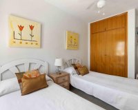 Resale - Apartment - Orihuela Costa - Campoamor