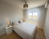 Resale - Apartment - Orihuela Costa - Campoamor