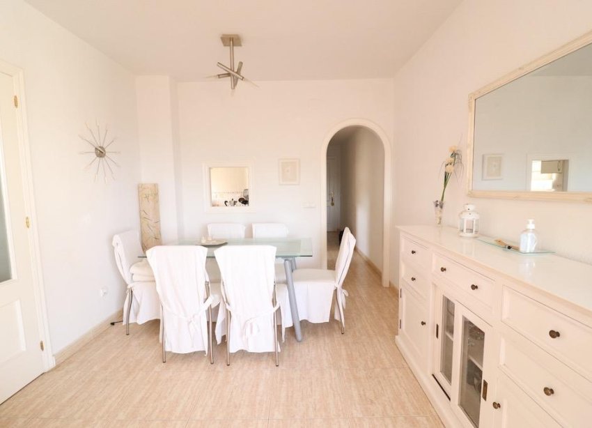 Resale - Apartment - Orihuela Costa - Campoamor