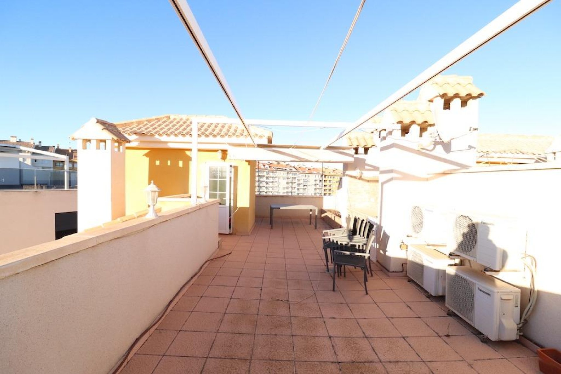 Resale - Apartment - Orihuela Costa - Campoamor