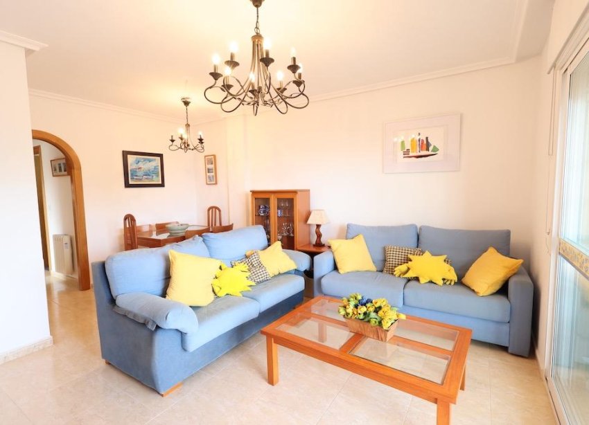 Resale - Apartment - Orihuela Costa - Campoamor